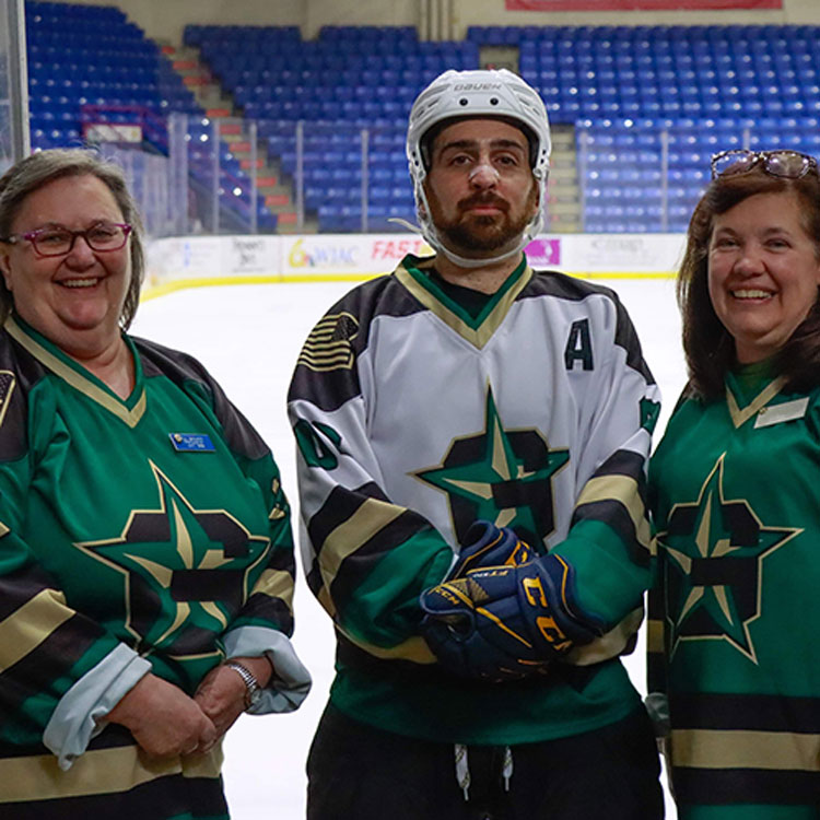ALA unit helps veterans hockey team